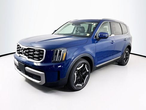 Certified 2024 Kia Telluride S w/ S Sunroof Package AWD/4WD image 1