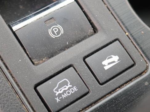 Used 2016 Subaru Outback 3.6R Limited AWD/4WD image 13