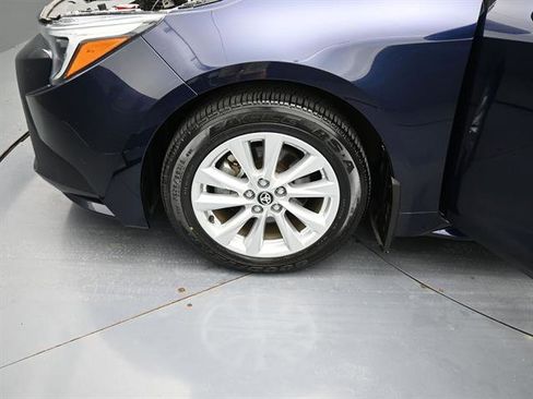 Certified 2024 Toyota Corolla XLE image 21