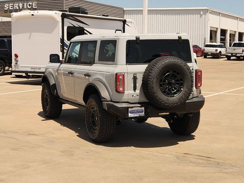 New 2026 Ford Bronco Badlands AWD/4WD image 4