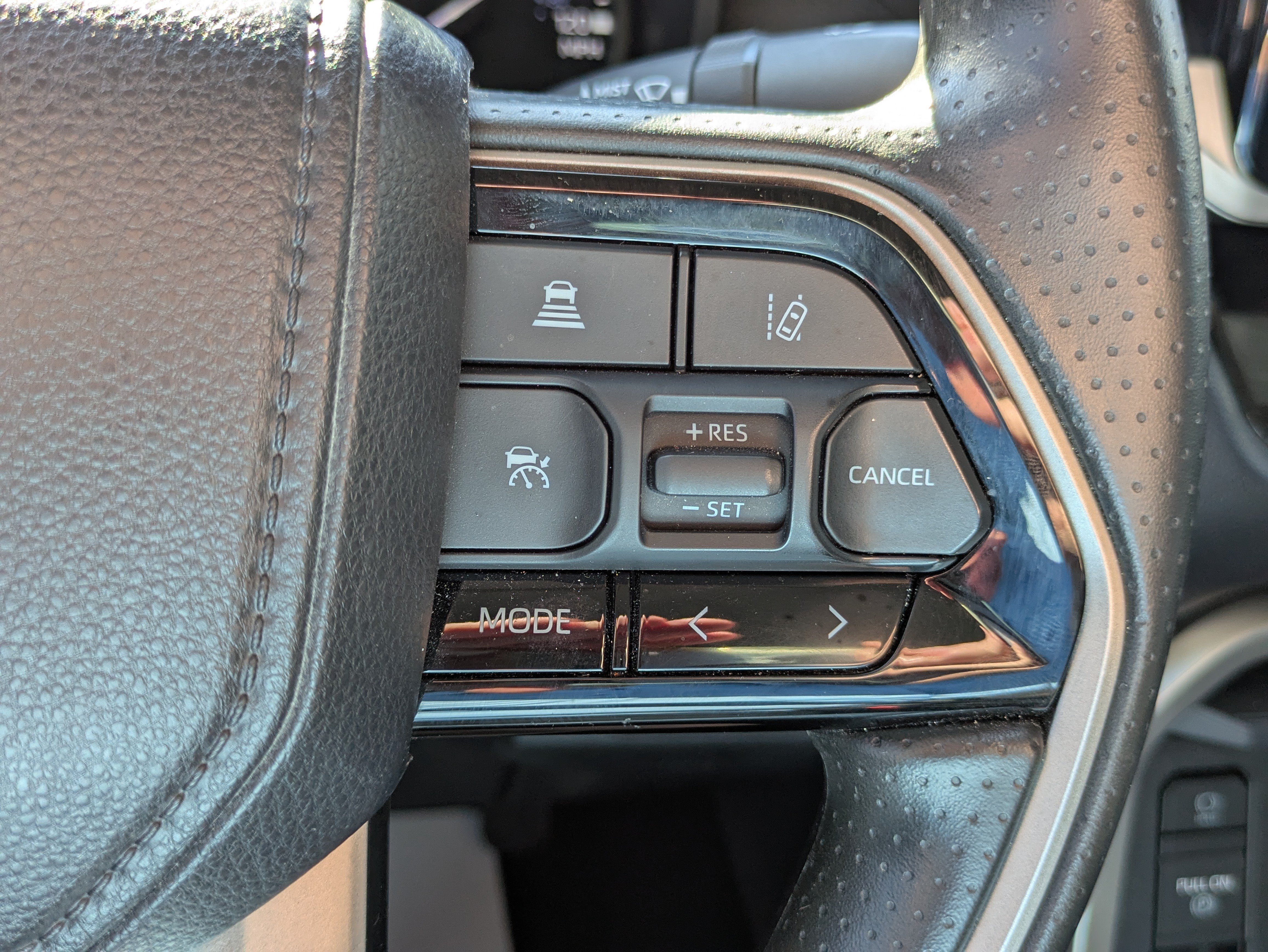 Used 2023 Toyota Tundra SR5 w/ SR5 Convenience Package AWD/4WD image 21