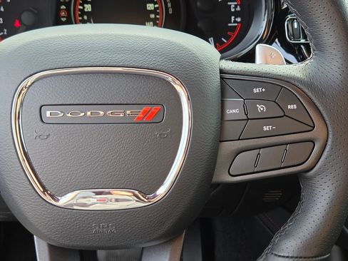 Used 2025 Dodge Durango GT RWD image 28