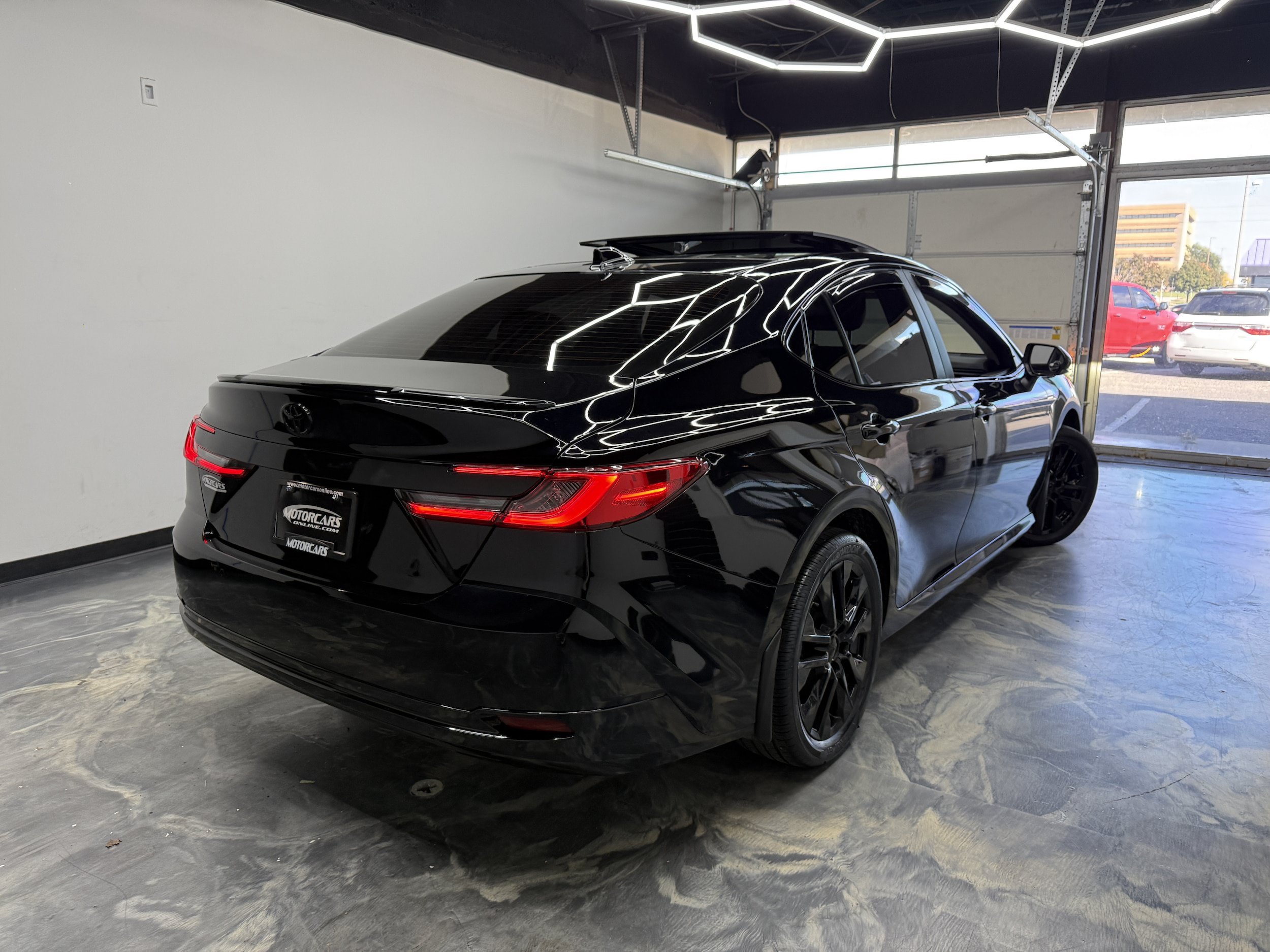 Used 2026 Toyota Camry XLE AWD/4WD image 5