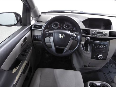 Used 2012 Honda Odyssey EX image 9