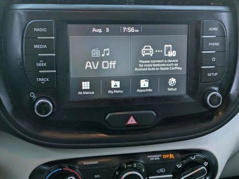 Used 2020 Kia Soul LX FWD image 12