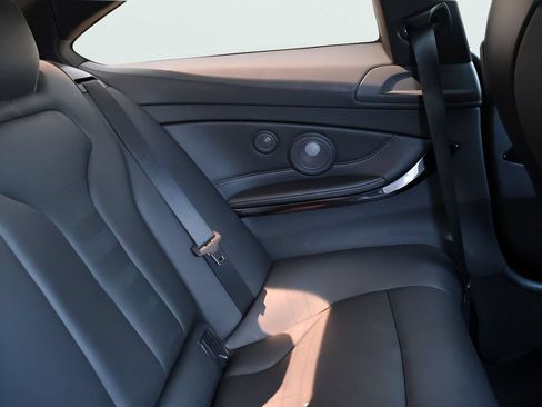 Used 2015 BMW M4 Coupe RWD image 15