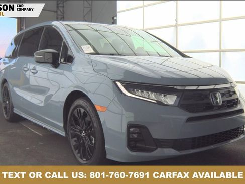 Used 2025 Honda Odyssey Sport-L image 6