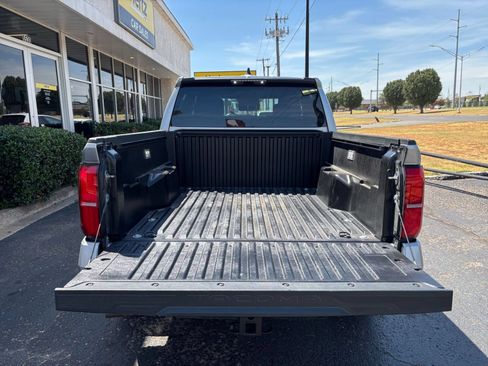 Used 2026 Toyota Tacoma SR5 RWD image 29
