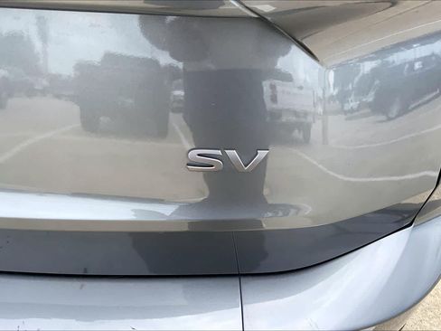 Used 2024 Nissan Rogue SV FWD image 10