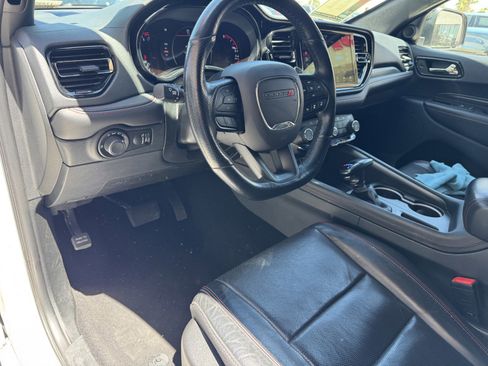 Used 2024 Dodge Durango GT RWD image 18