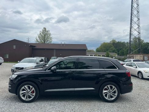 Used 2017 Audi Q7 3.0T Premium Plus w/ Premium Plus Package AWD/4WD image 9