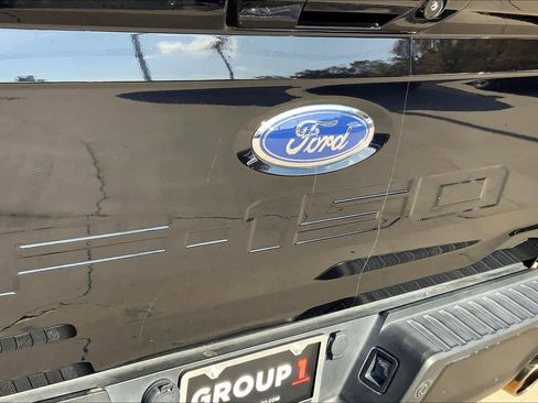 Used 2022 Ford F150 Lariat w/ FX4 Off-Road Package image 29