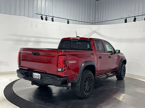 Used 2024 Chevrolet Colorado Trail Boss w/ Advanced Trailering Package AWD/4WD image 11