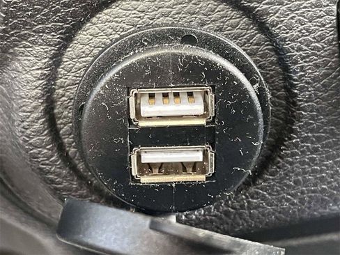 Used 2017 Jeep Wrangler Unlimited Sport w/ Connectivity Group image 21