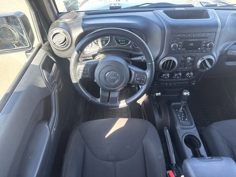 Used 2016 Jeep Wrangler Unlimited Sport w/ Quick Order Package 24S image 16