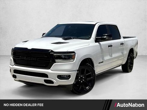 Used 2023 RAM 1500 Laramie AWD/4WD image 1