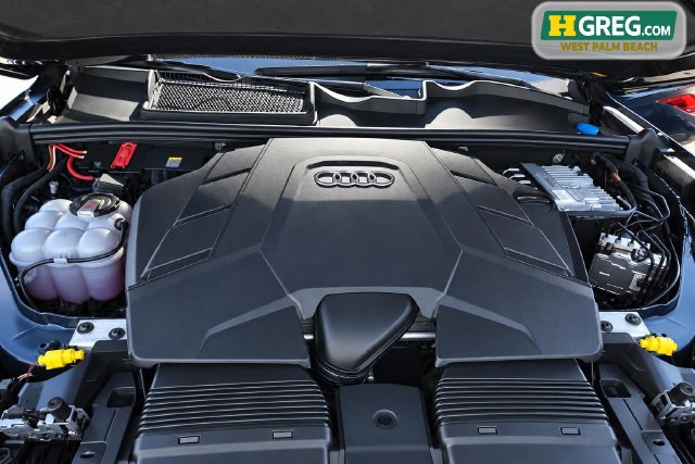 Used 2023 Audi Q7 3.0T Premium w/ Convenience Package AWD/4WD image 16