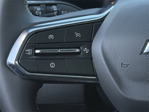 New 2026 Chevrolet Traverse Z71 w/ Driver Confidence Package image 14