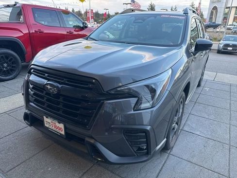 Used 2024 Subaru Ascent Onyx Edition Limited w/ Popular Package Onyx image 3