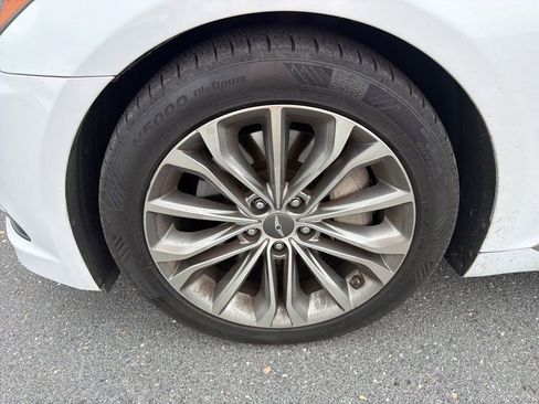 Used 2015 Hyundai Genesis 3.8 w/ Option Group 03 AWD/4WD image 12