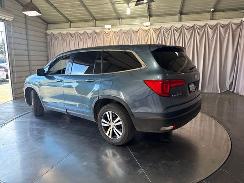 Used 2017 Honda Pilot EX image 6
