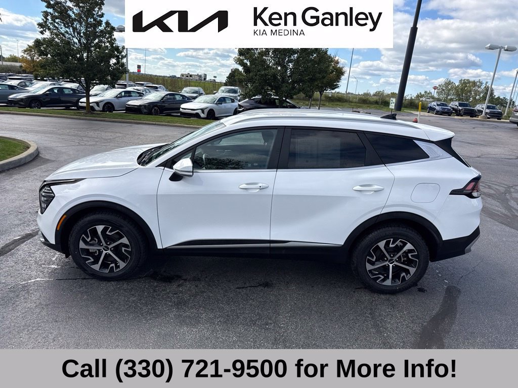 Certified 2024 Kia Sportage EX AWD/4WD image 5