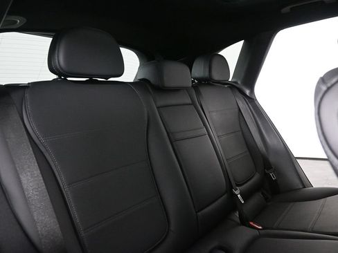 Used 2026 Mercedes-Benz GLC 300 image 20