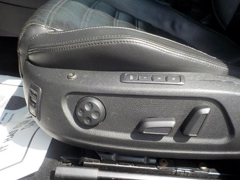Used 2012 Volkswagen CC Executive image 19