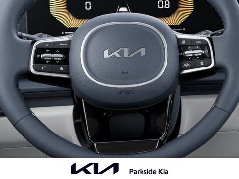 New 2026 Kia Carnival EX image 22