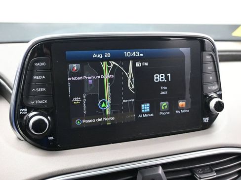 Used 2019 Hyundai Santa Fe AWD image 17