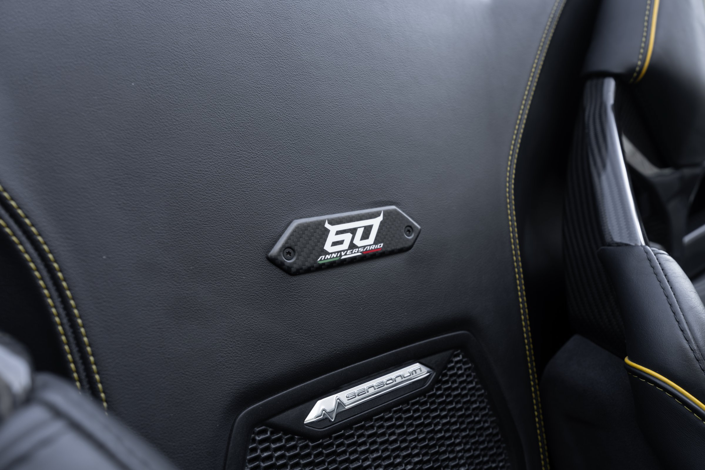 Used 2023 Lamborghini Huracan EVO RWD image 58