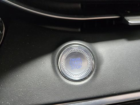 Used 2023 Genesis GV70 2.5T w/ Advanced Package image 18