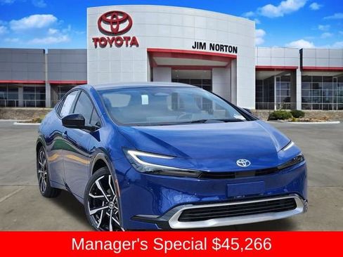 New 2026 Toyota Prius Plug-In Hybrid image 1