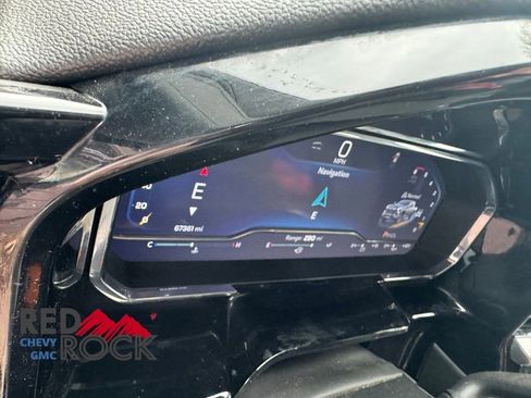 Used 2024 Chevrolet Silverado 2500 LTZ w/ LTZ Convenience Package image 14