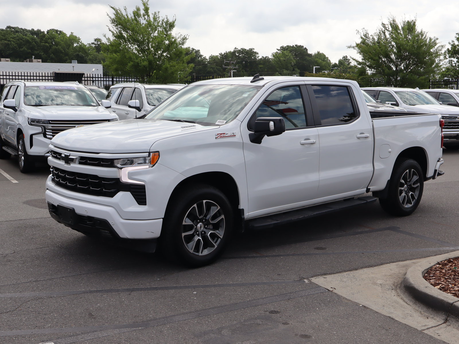 Used 2024 Chevrolet Silverado 1500 RST w/ All Star Edition Plus AWD/4WD image 5