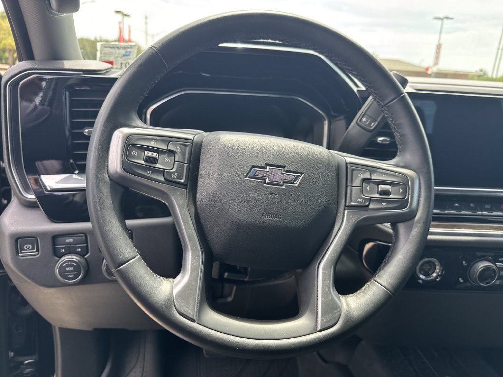 Used 2024 Chevrolet Silverado 1500 RST w/ LPO, Liner Protection Package AWD/4WD image 16