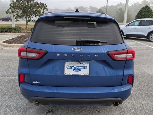 Used 2023 Ford Escape ST-Line w/ Tech Pack #1 image 5