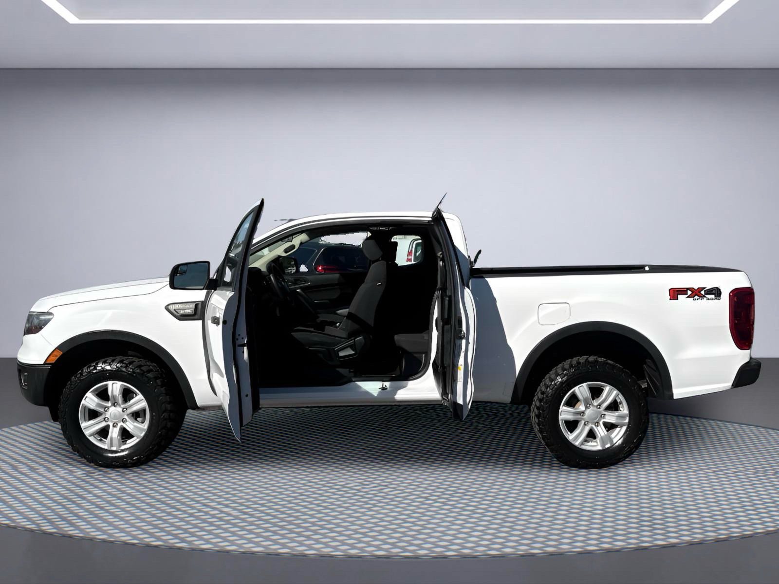 Used 2019 Ford Ranger XL w/ FX4 Off-Road Package AWD/4WD image 11