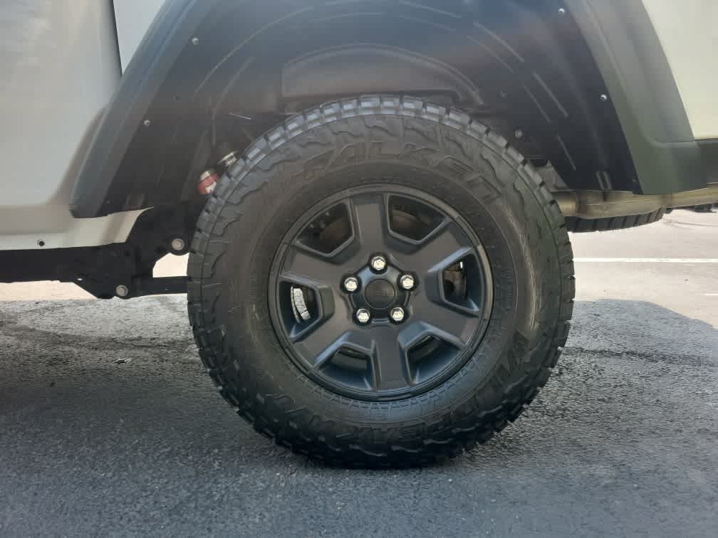 Used 2022 Jeep Gladiator Mojave w/ Trailer Tow Package AWD/4WD image 29