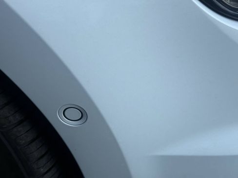 Used 2019 Volkswagen e-Golf SEL Premium FWD image 19