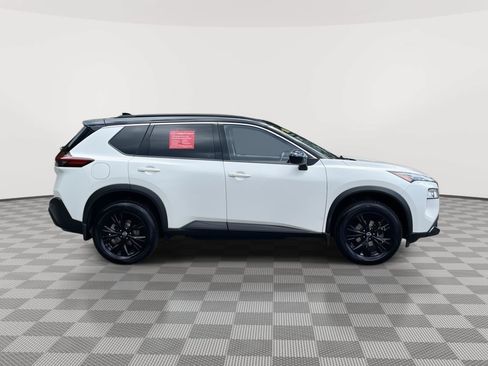 Certified 2023 Nissan Rogue SV w/ SV Premium B Package AWD/4WD image 4