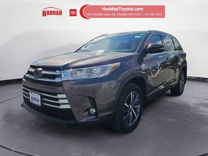 Used 2019 Toyota Highlander XLE