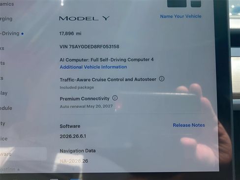 Used 2024 Tesla Model Y 2WD image 8