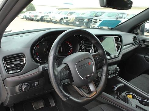 Used 2025 Dodge Durango GT AWD/4WD image 15