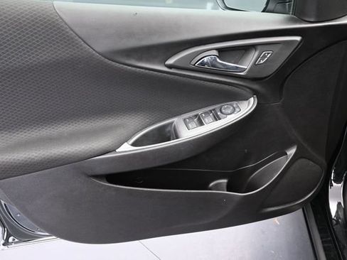 Used 2025 Chevrolet Malibu LT FWD image 24