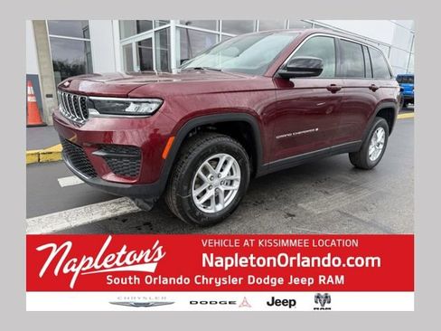 New 2026 Jeep Grand Cherokee Laredo AWD/4WD image 1