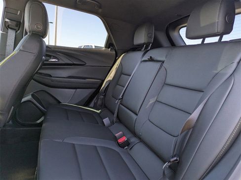 New 2025 Chevrolet TrailBlazer ACTIV w/ Driver Confidence Package image 14