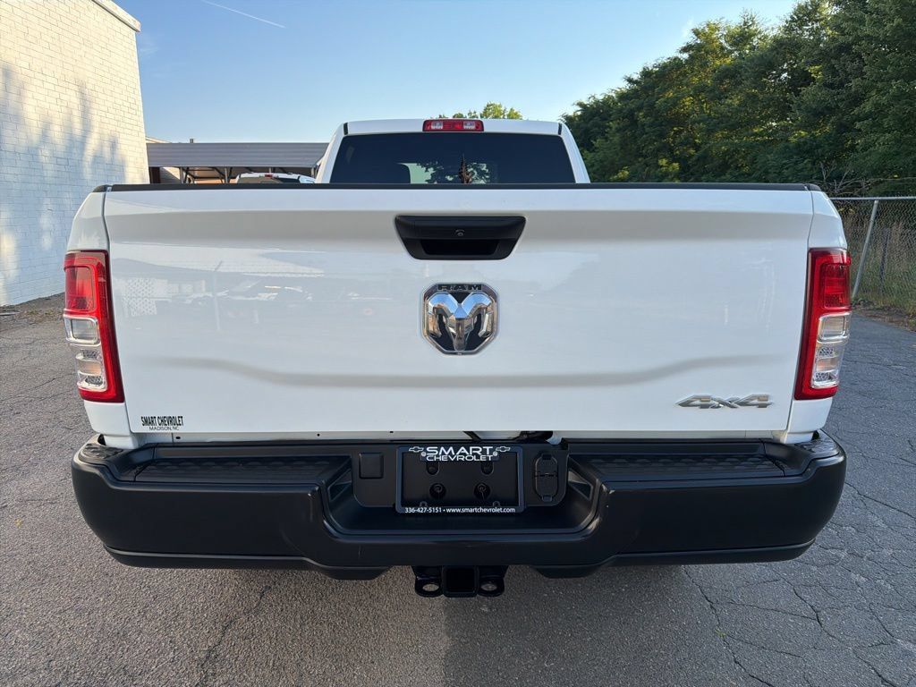 Used 2024 RAM 2500 4x4 Crew Cab Big Horn w/ Snow Chief Group image 3