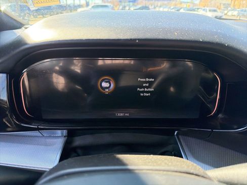 Used 2023 Jeep Grand Wagoneer Series III w/ Rear-Seat Entertainment Group AWD/4WD image 42