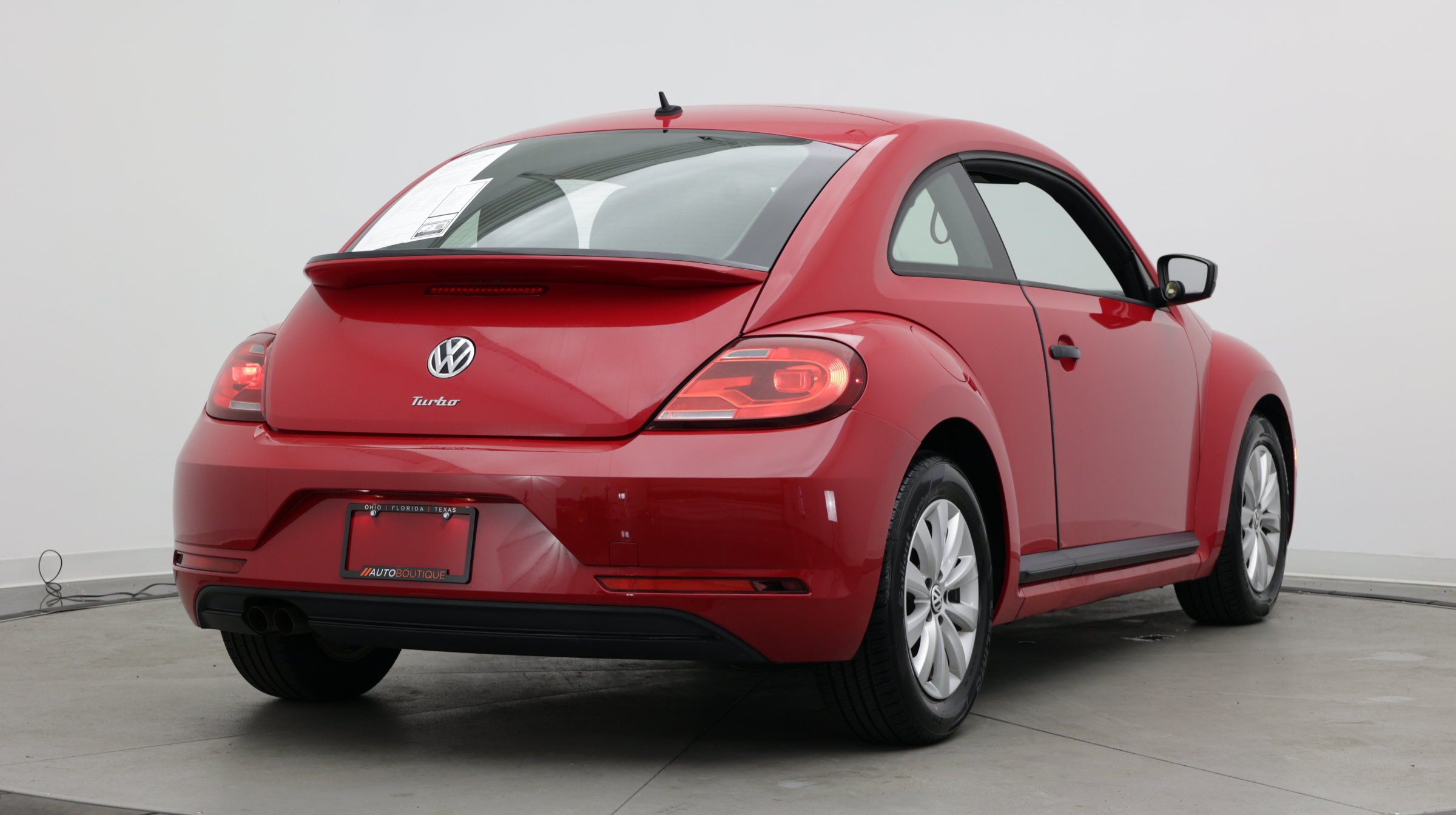 Used 2017 Volkswagen Beetle 1.8T Classic FWD image 7